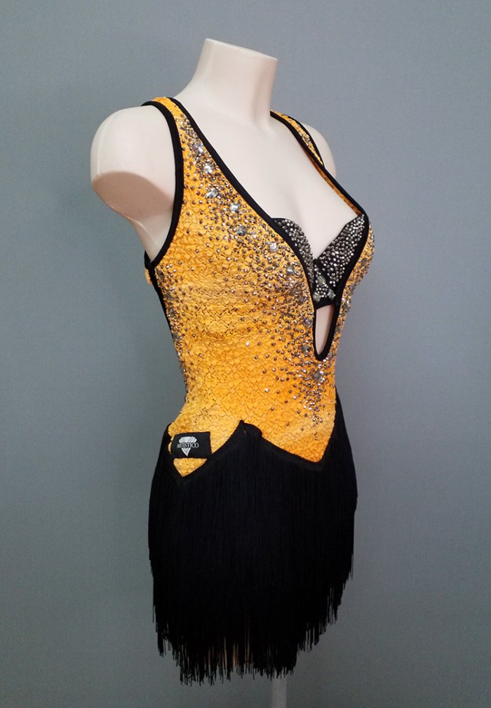 644-YELLOW-RIGHTBACK